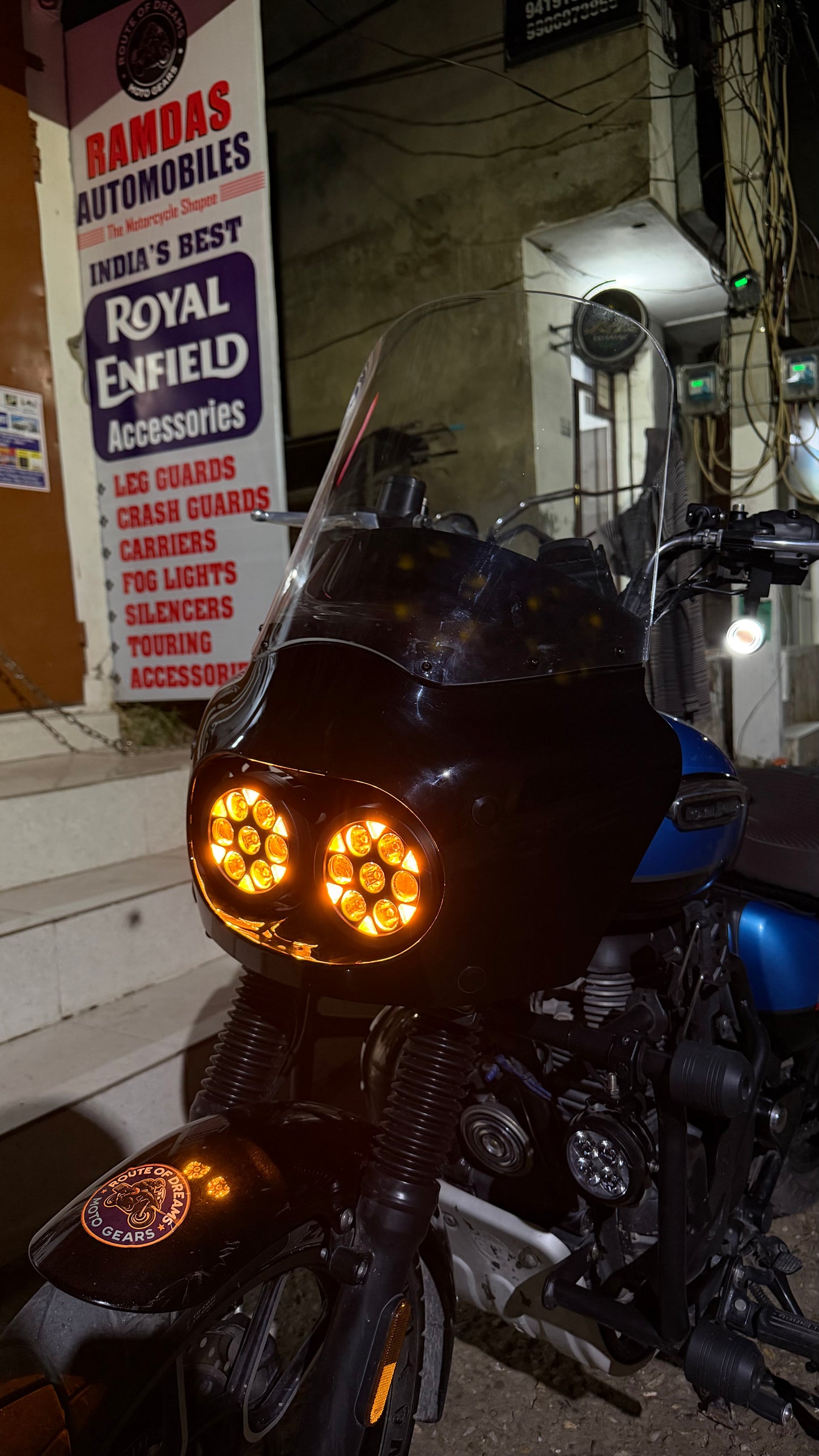 Harley Fairing with Dual Headlights for Royal Enfield Meteor 350 & Super Meteor 650 – Compact, Sturdy Touring Fairing