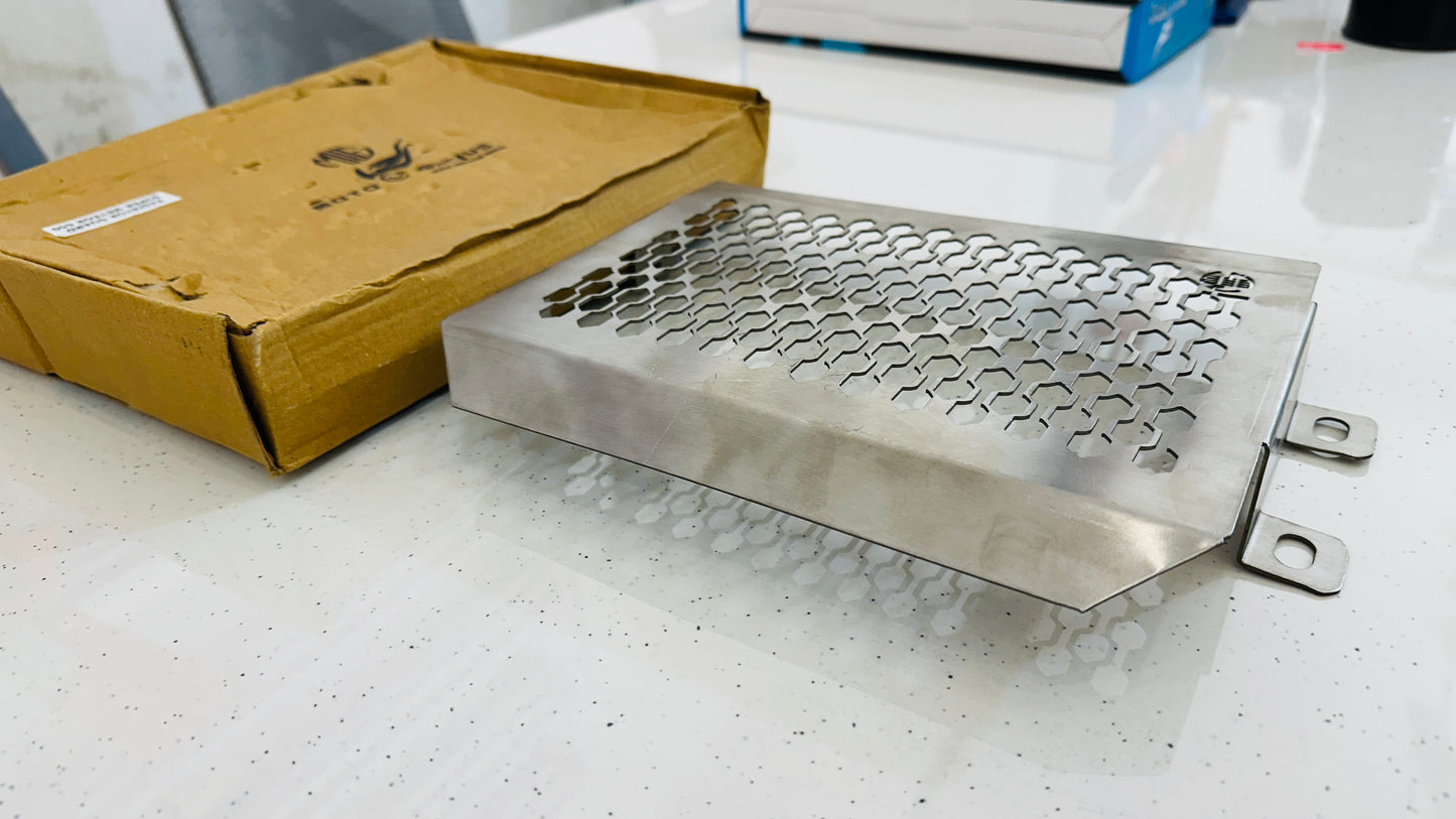 Stainless Steel Radiator Grill for Royal Enfield Super Meteor 650 – Heavy-Duty Radiator Protection