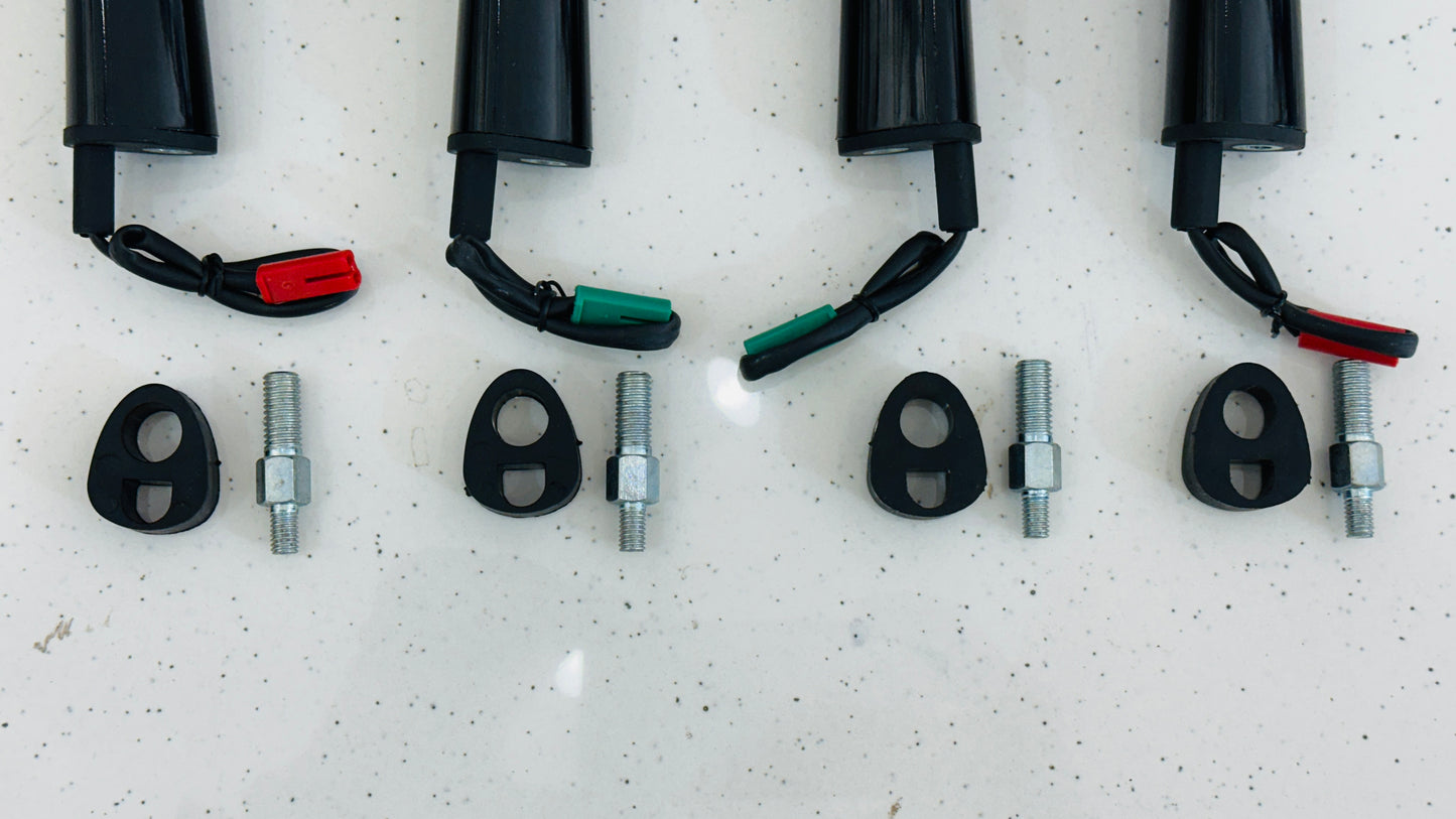 LED Indicators for Royal Enfield Meteor 350, Super Meteor 650 & Hunter 350 – Premium Chrome & Black Signal Lights