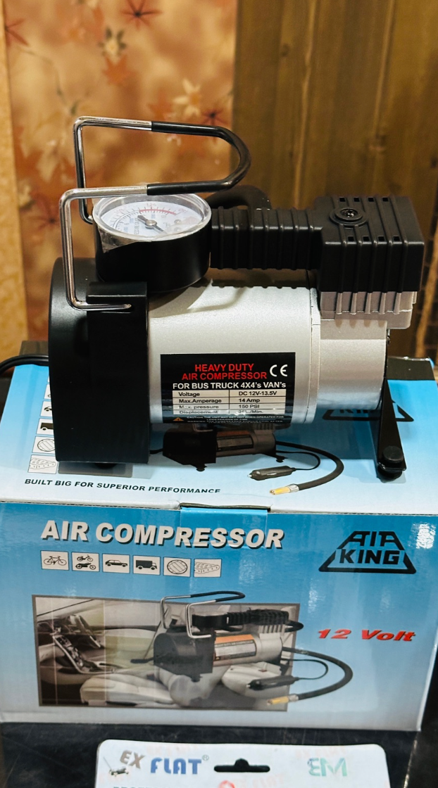 Air compressor for Motorcycle and cars