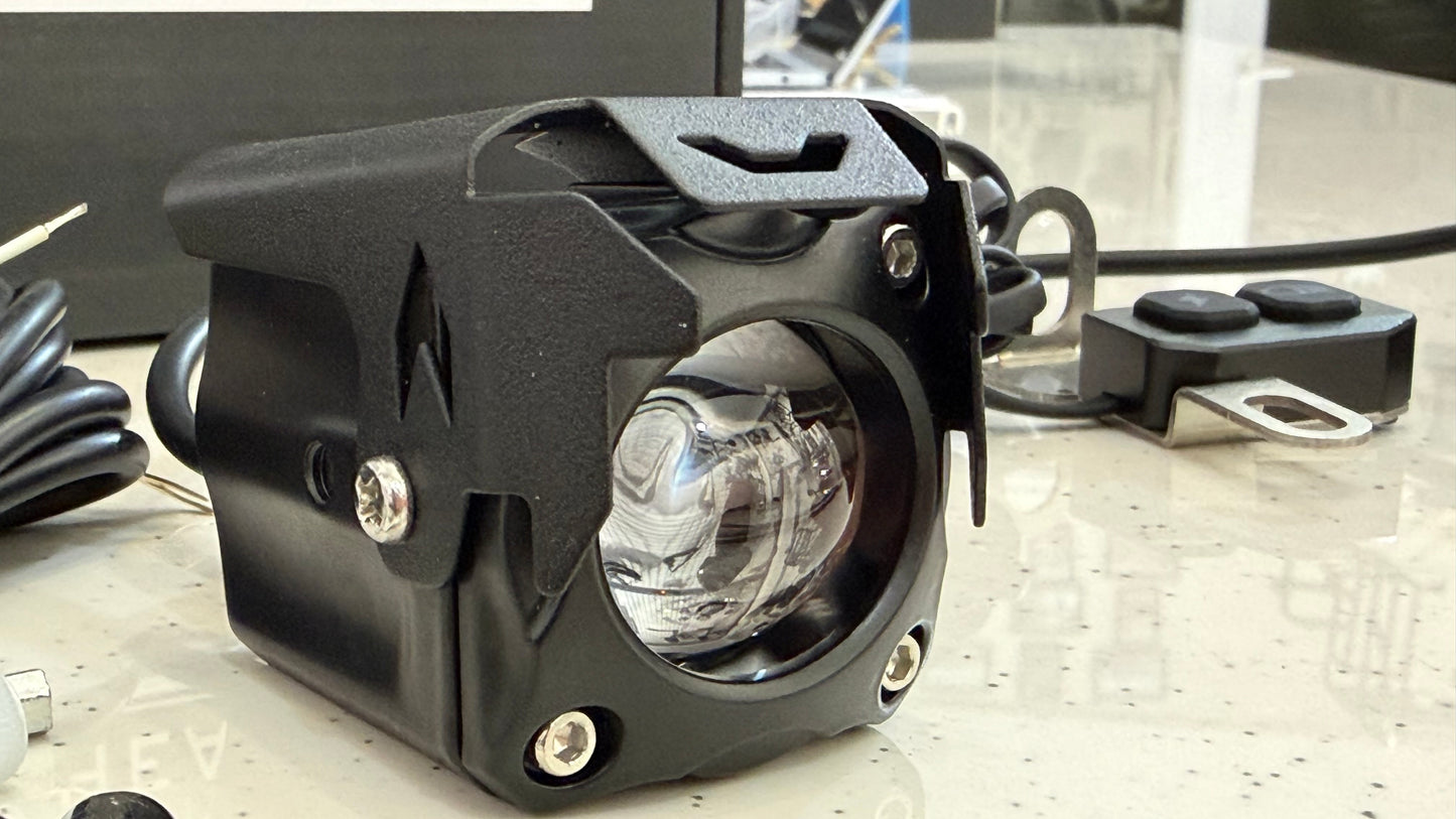 Moto Genius Monster 40W Fog Light Set – Ultra Bright LED with Wiring Harness & Mounting Clamps