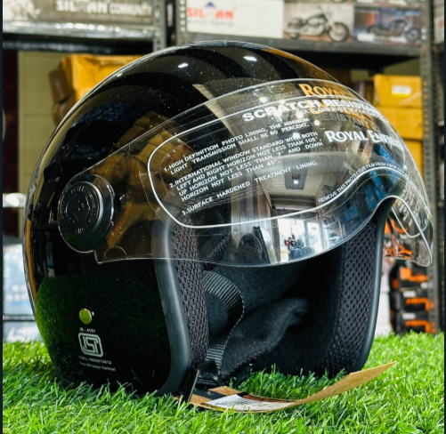 Royal Enfield helmet with visor