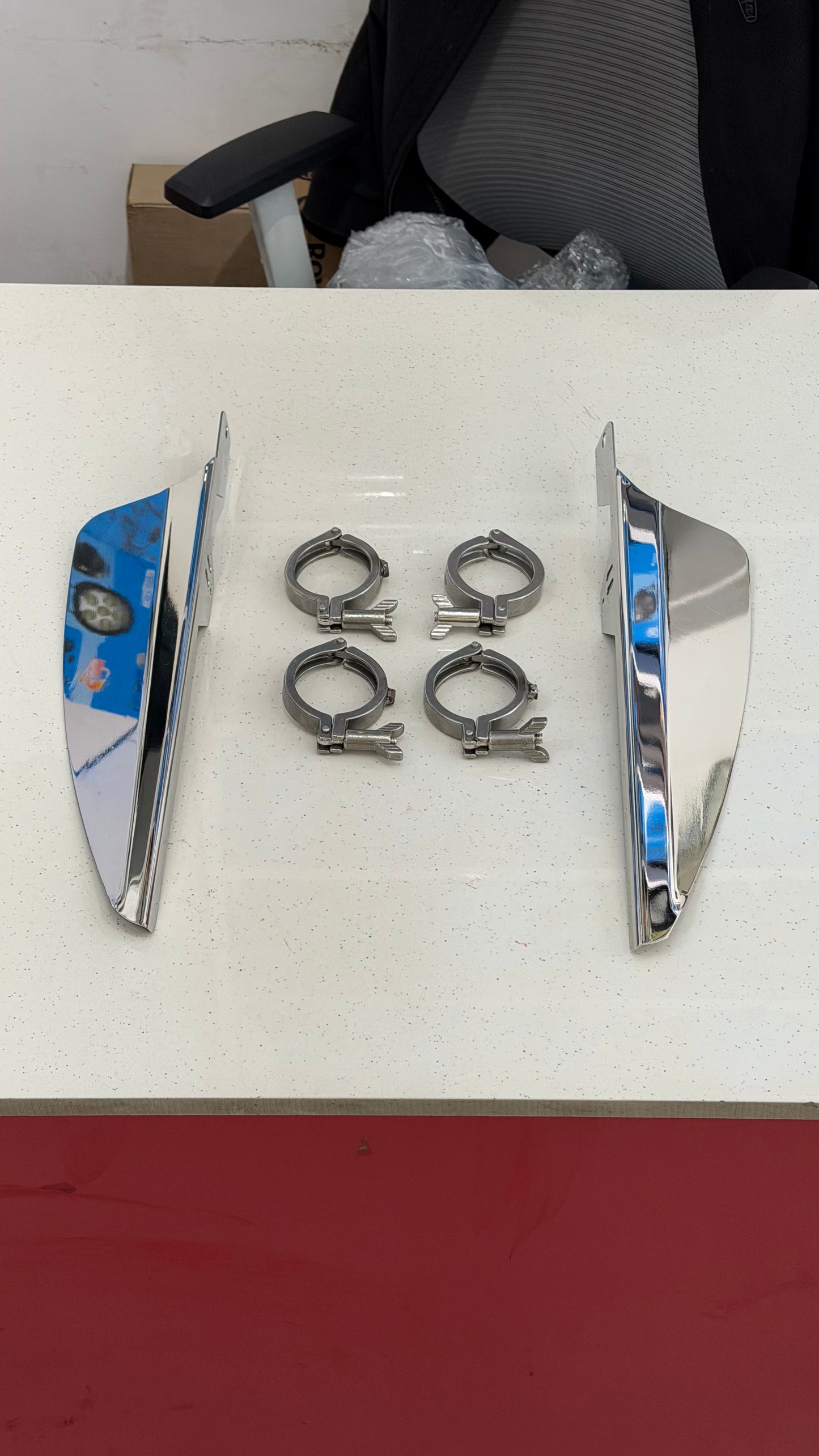 Wind Deflector for Royal Enfield Super Meteor 650 & Meteor 350 – Stainless Steel | 2 Years Warranty
