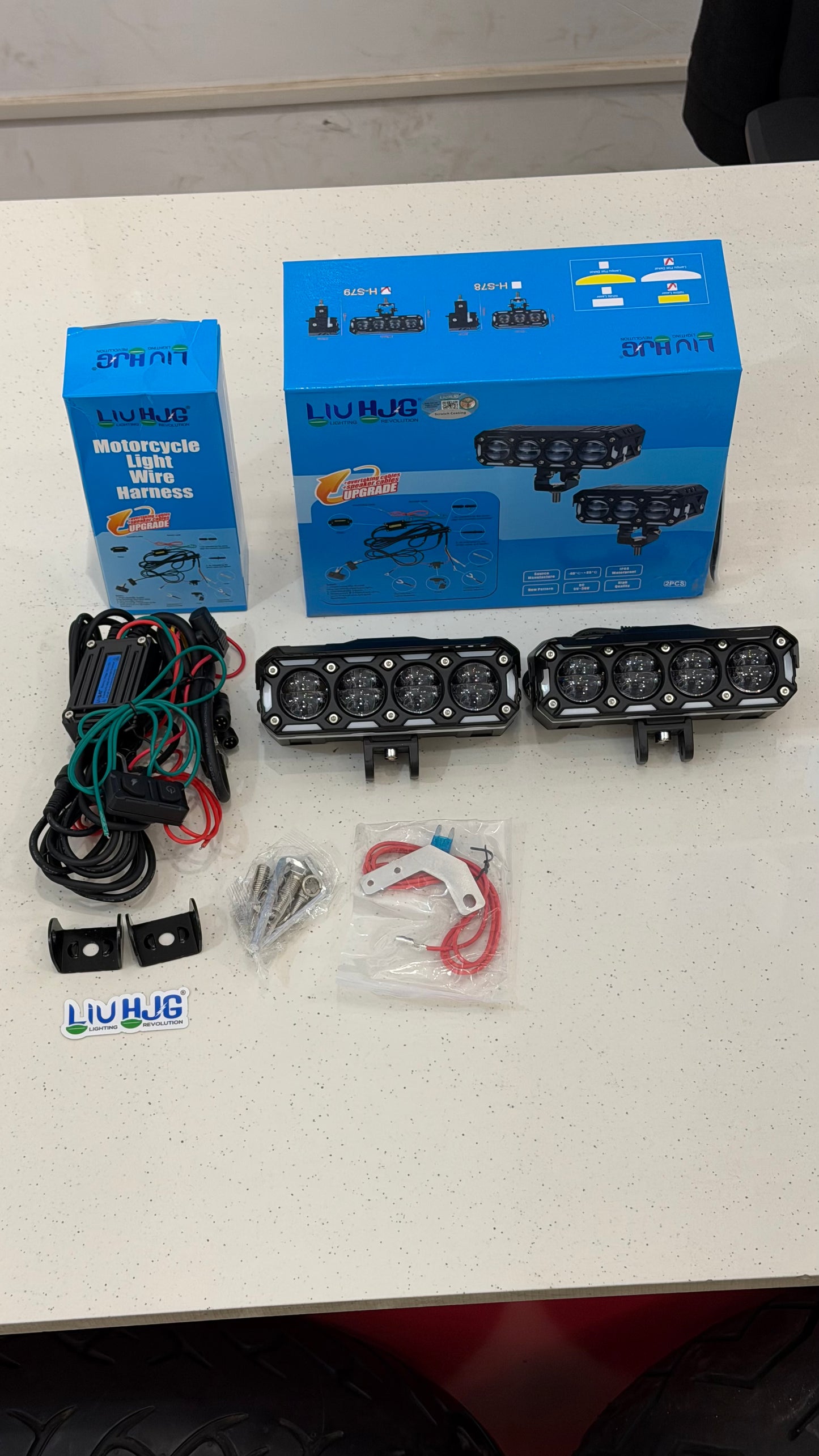 HJG 4 Projector Fog Light 60W with Wiring Harness – White & Yellow Beam | Yellow DRL & Red Devil Eyes