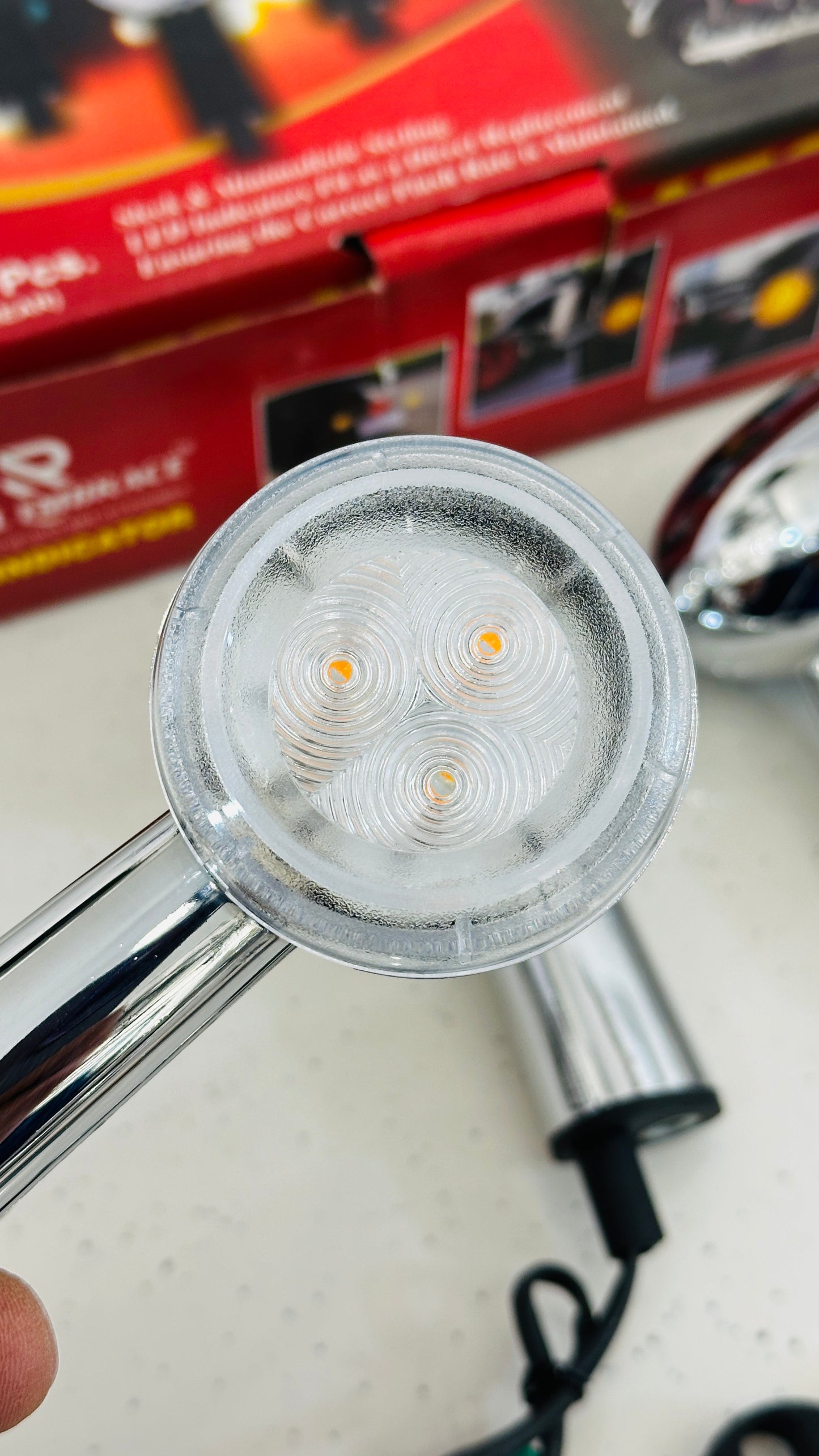 LED Indicators for Royal Enfield Meteor 350, Super Meteor 650 & Hunter 350 – Premium Chrome & Black Signal Lights