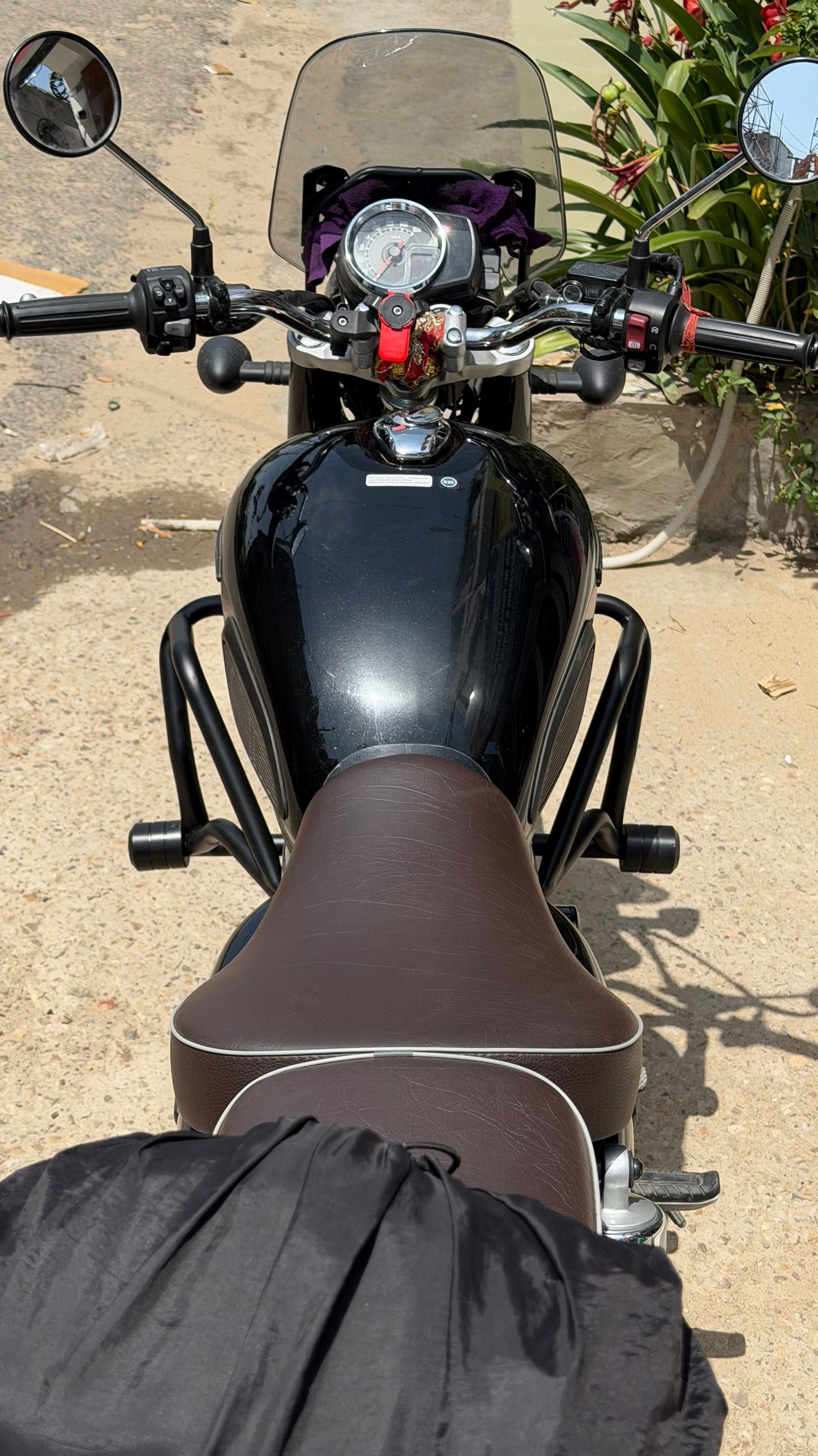 Heavy Duty Crash Guard for Honda H’ness CB350 – Engine & Leg Protection with Strong Build