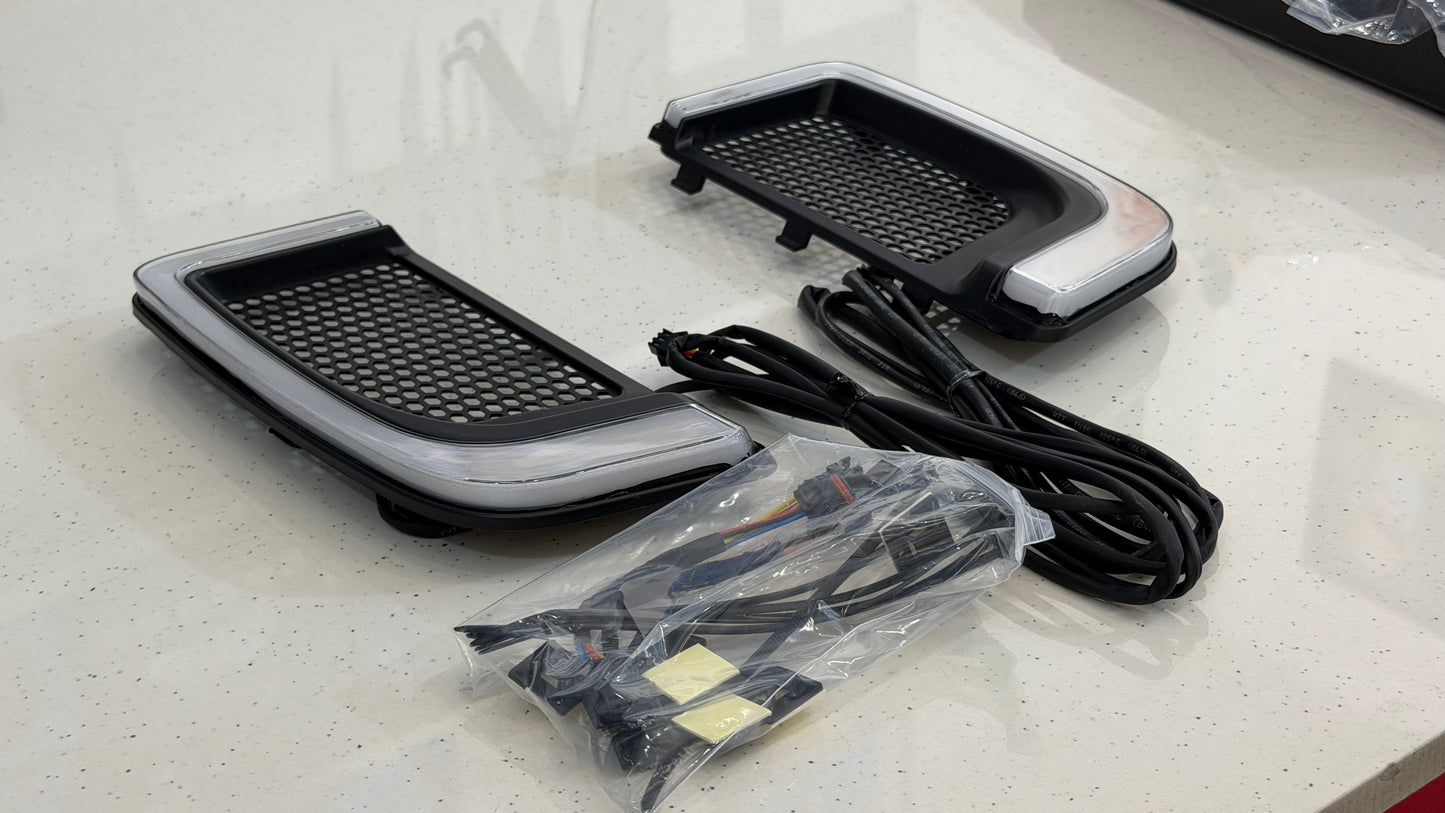 Dual Color DRL Lights for Lower Speaker Fairing – White & Yellow LED with Integrated Indicators | Super Bright