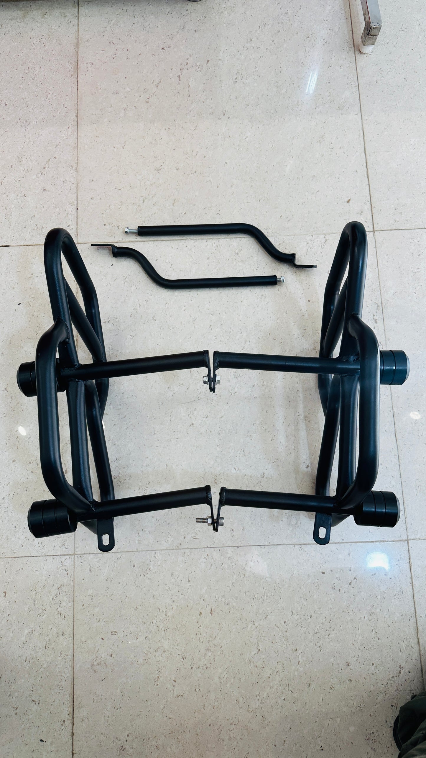 Crash Guard with Four Sliders for Royal Enfield Interceptor 650 & Continental GT 650 – Heavy-Duty Engine Protection