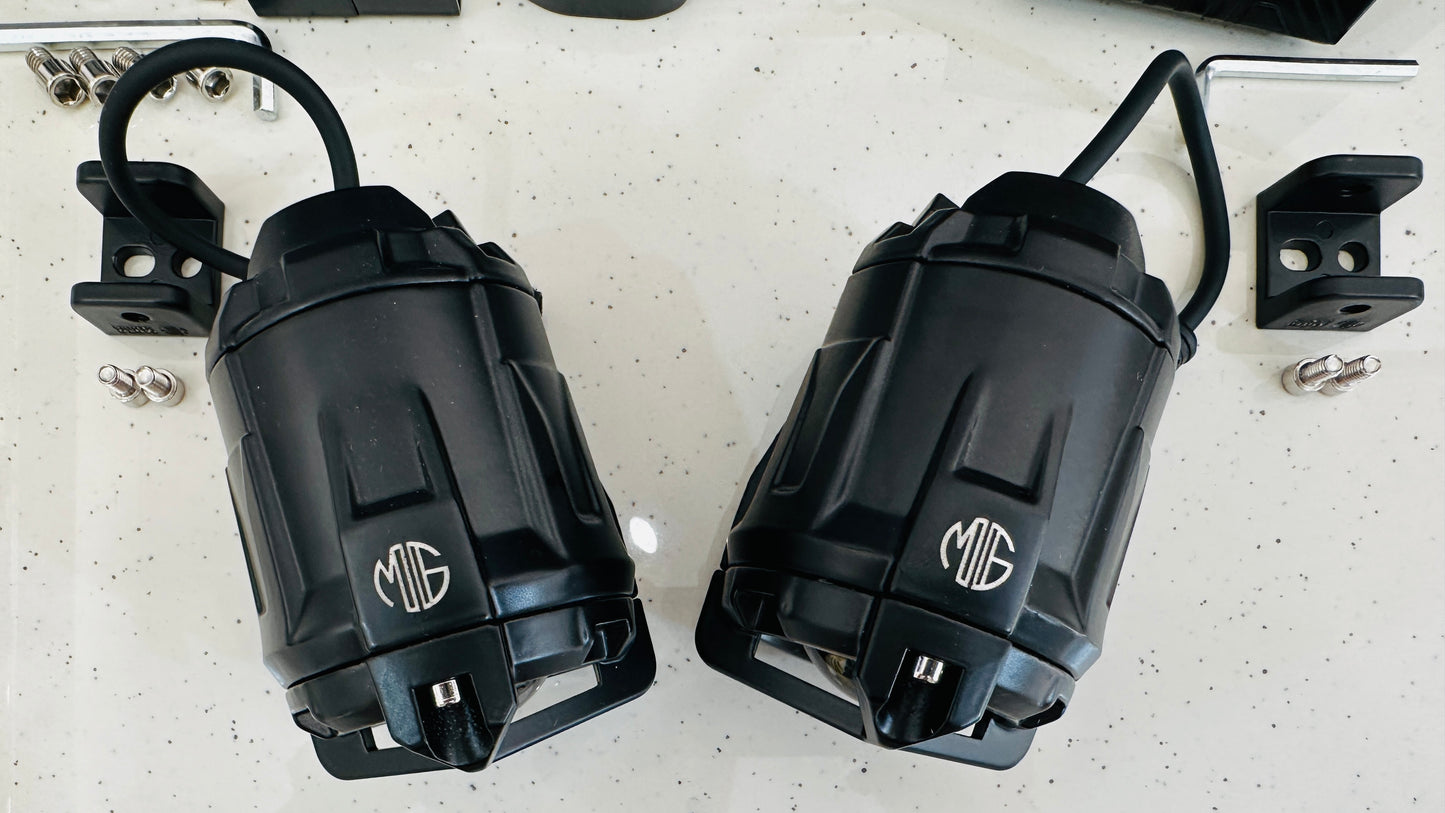 Moto Genius 60W Mercedes Fog Light – Ultra Bright LED with Wiring Harness & Wireless Switch | Premium Touring Light