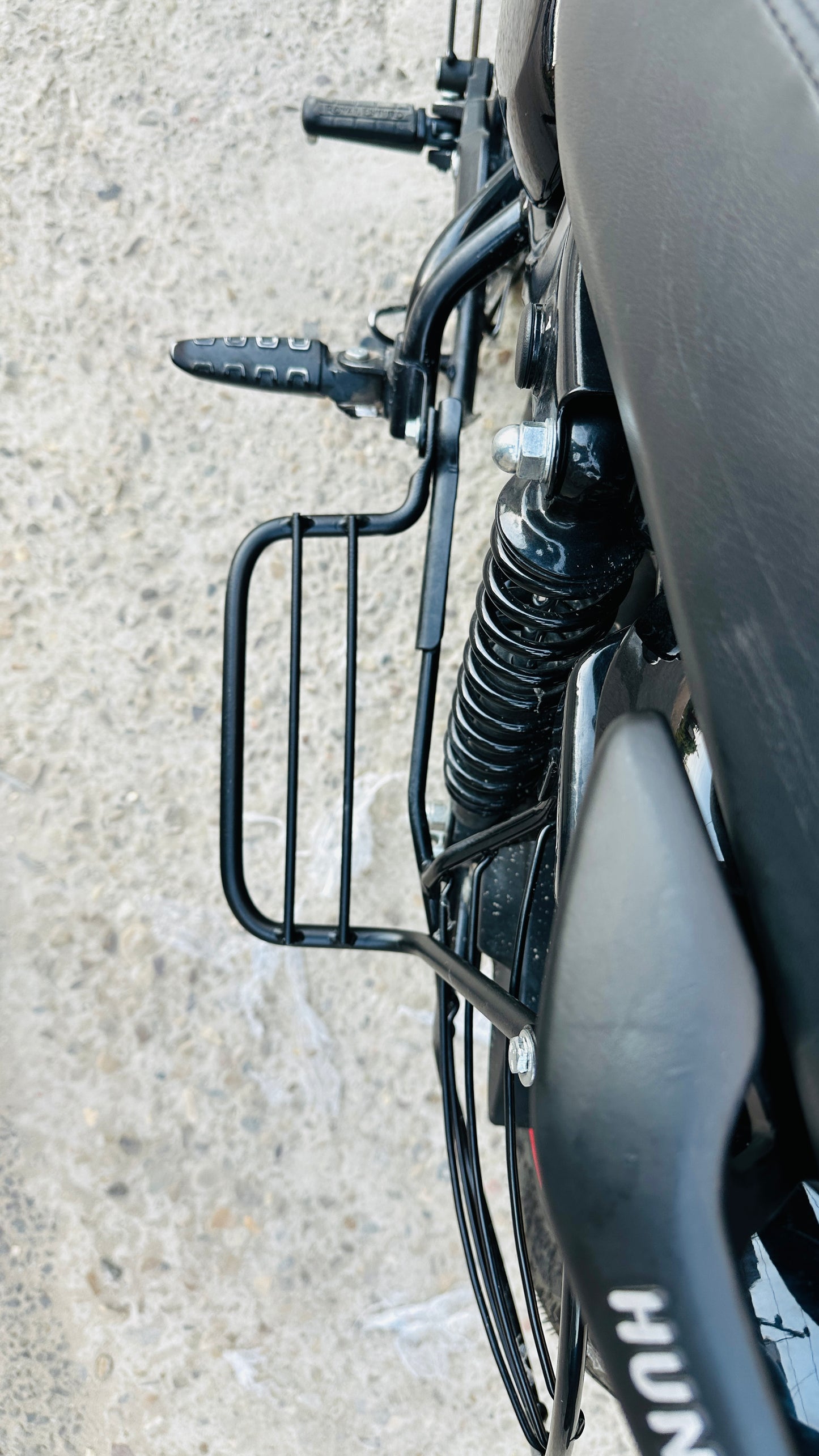 Super Heavy-Duty Ladies Footrest for Royal Enfield Hunter 350 – Strong & Comfortable Pillion Support