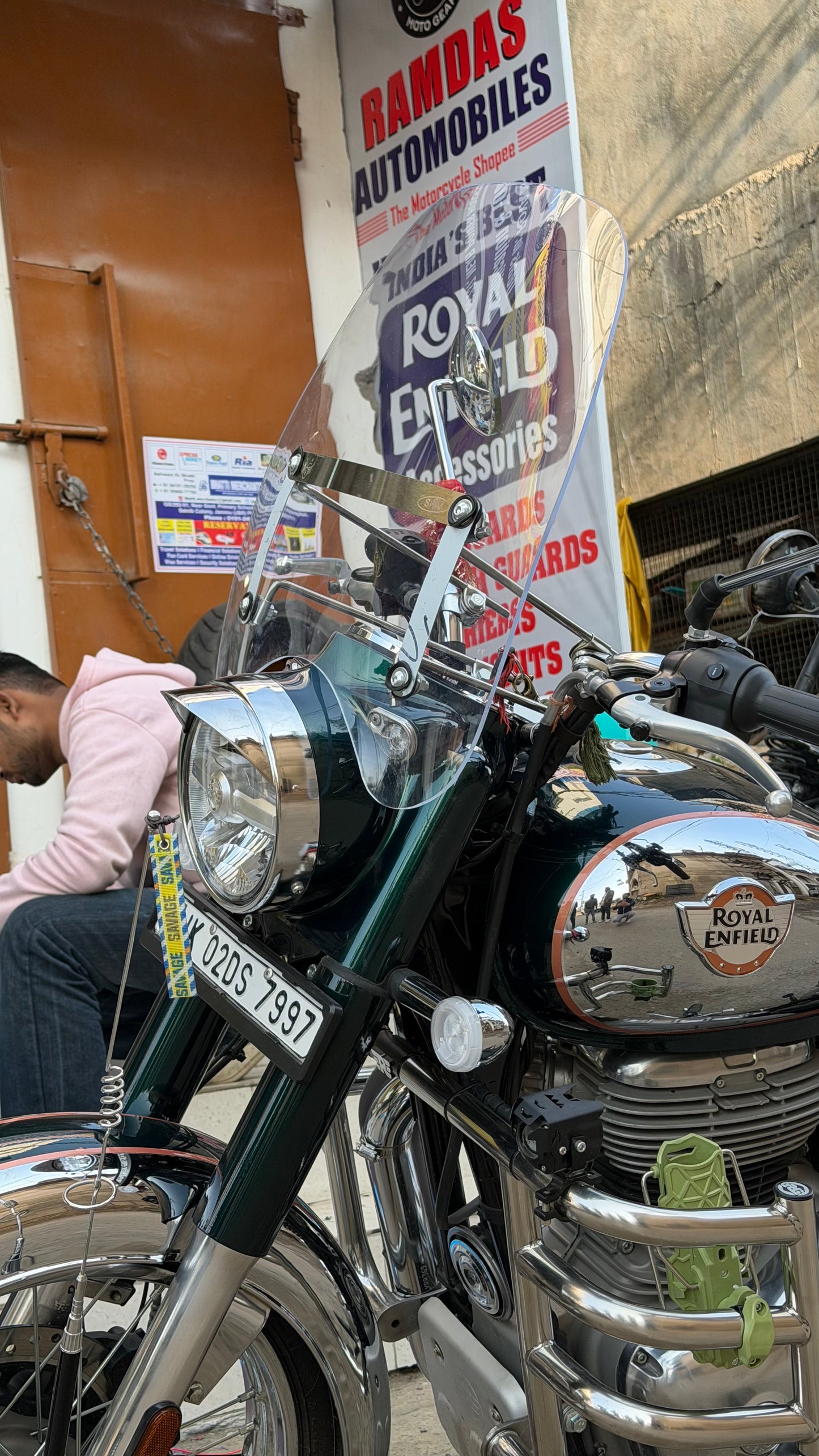 Long Windshield for Royal Enfield Reborn Classic & New Standard – Polycarbonate Touring Wind Screen