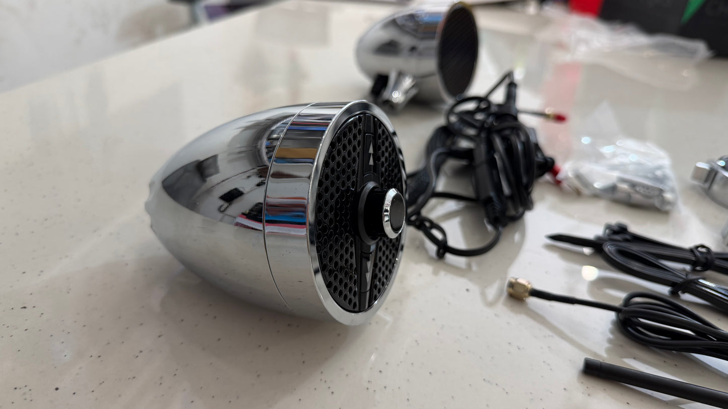 Waterproof Bluetooth Speakers for Motorcycles – Chrome Finish, Built-in FM Radio & Crystal Clear Sound
