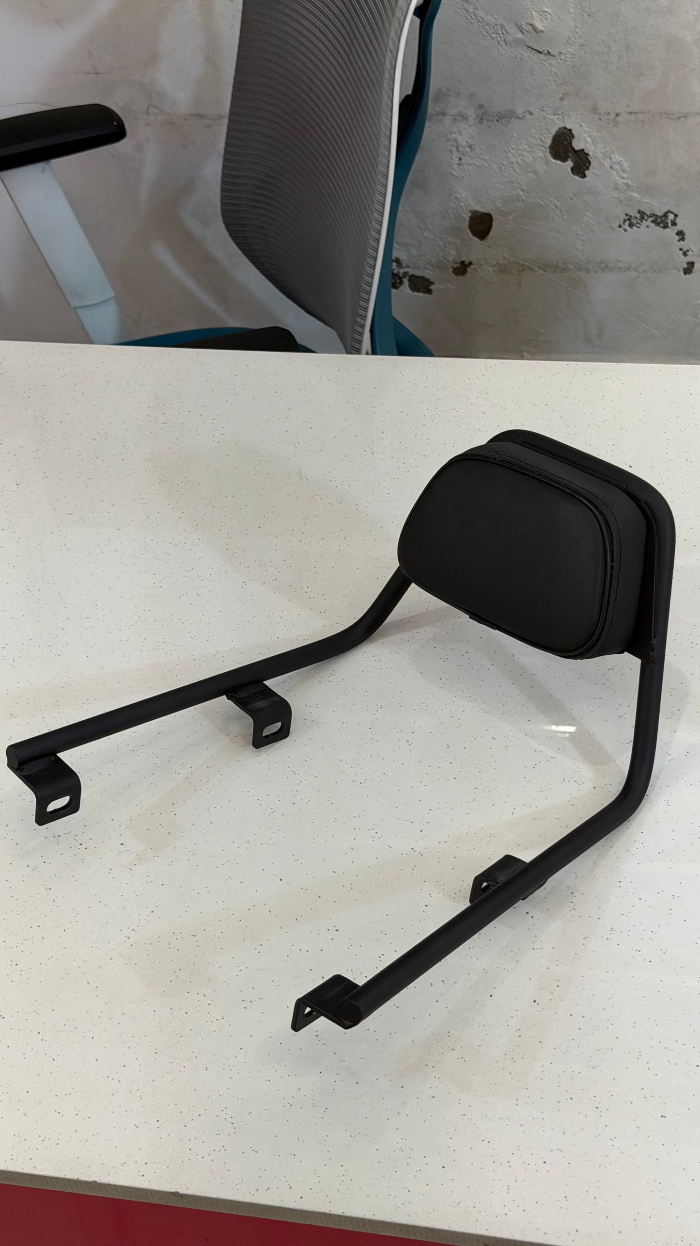 Heavy Duty Backrest for Royal Enfield Meteor 350 – Unbreakable Mild Steel Backrest with Superior Cushion | Sleek Touring Design | Powder Coated