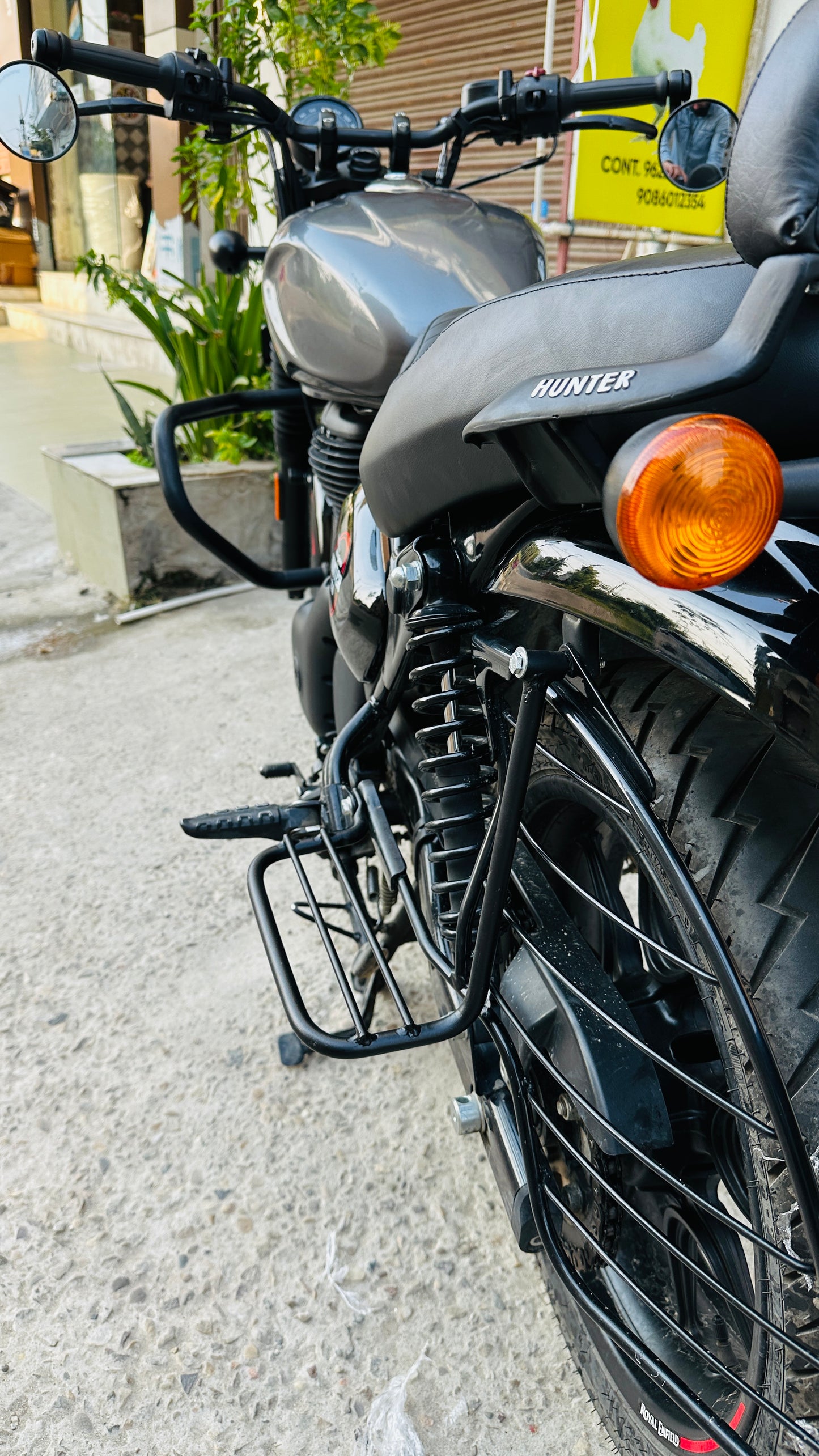 Super Heavy-Duty Ladies Footrest for Royal Enfield Hunter 350 – Strong & Comfortable Pillion Support