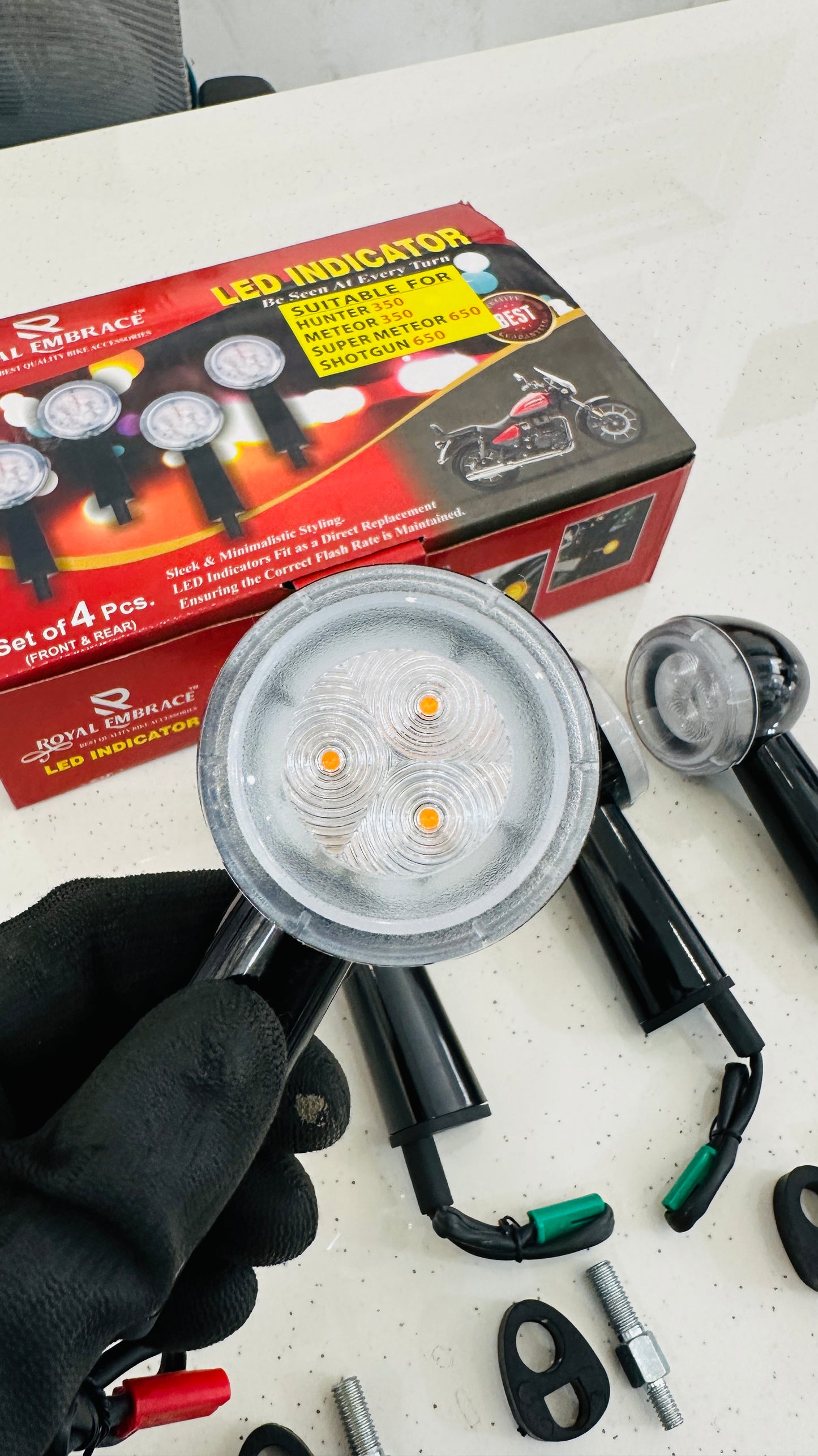 LED Indicators for Royal Enfield Meteor 350, Super Meteor 650 & Hunter 350 – Premium Chrome & Black Signal Lights