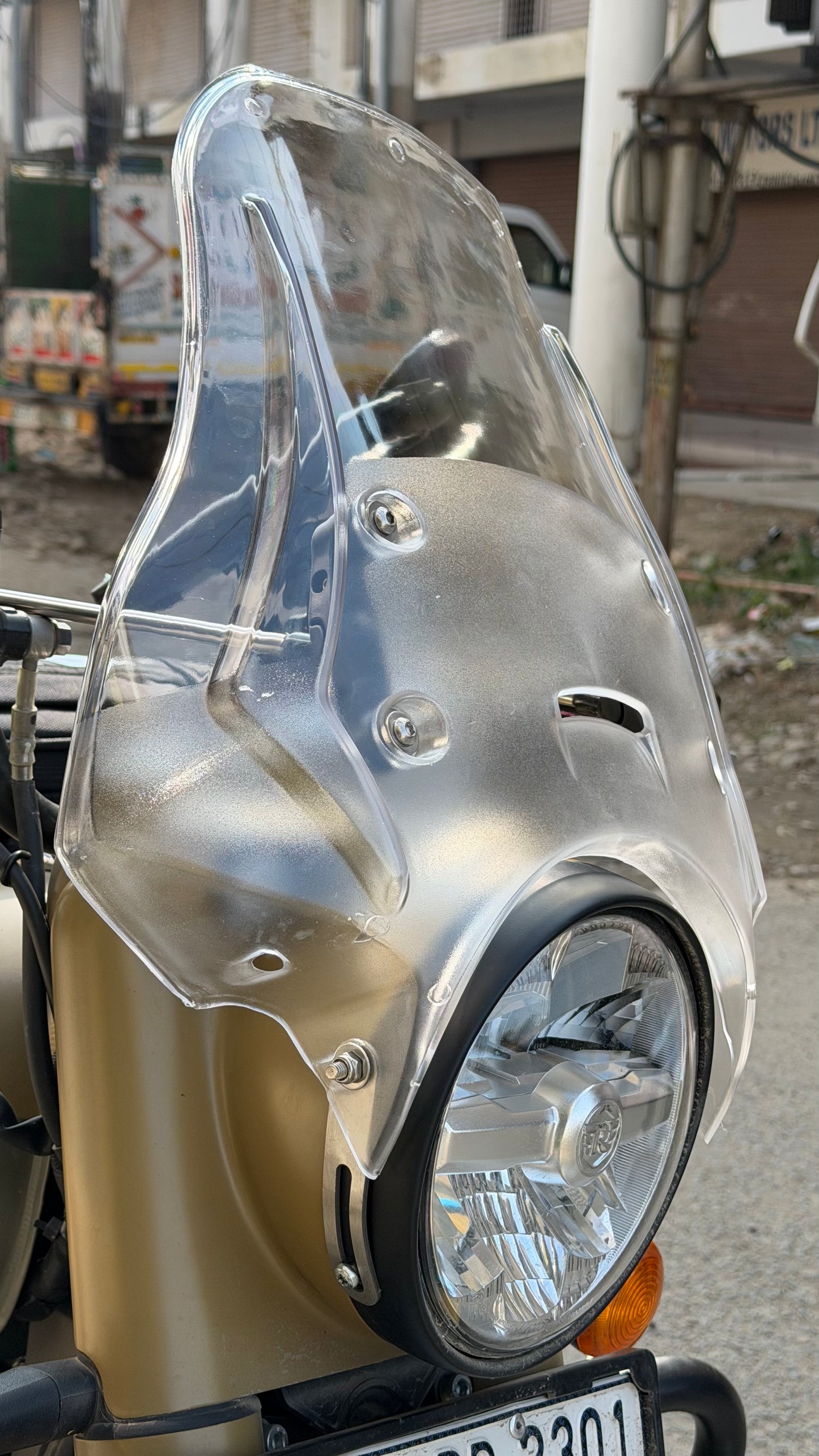 Polycarbonate Long Windshield for Royal Enfield Classic & Standard 350 – Transparent & Black Touring Wind Screen