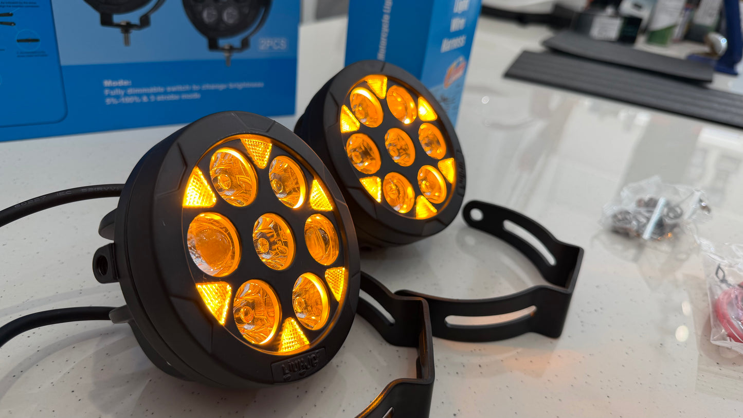 HJG 5 LED + Dual Projector Fog Lights with Controller – White & Yellow Switchable | Spread & Long-Range Beam | With Wiring Harness